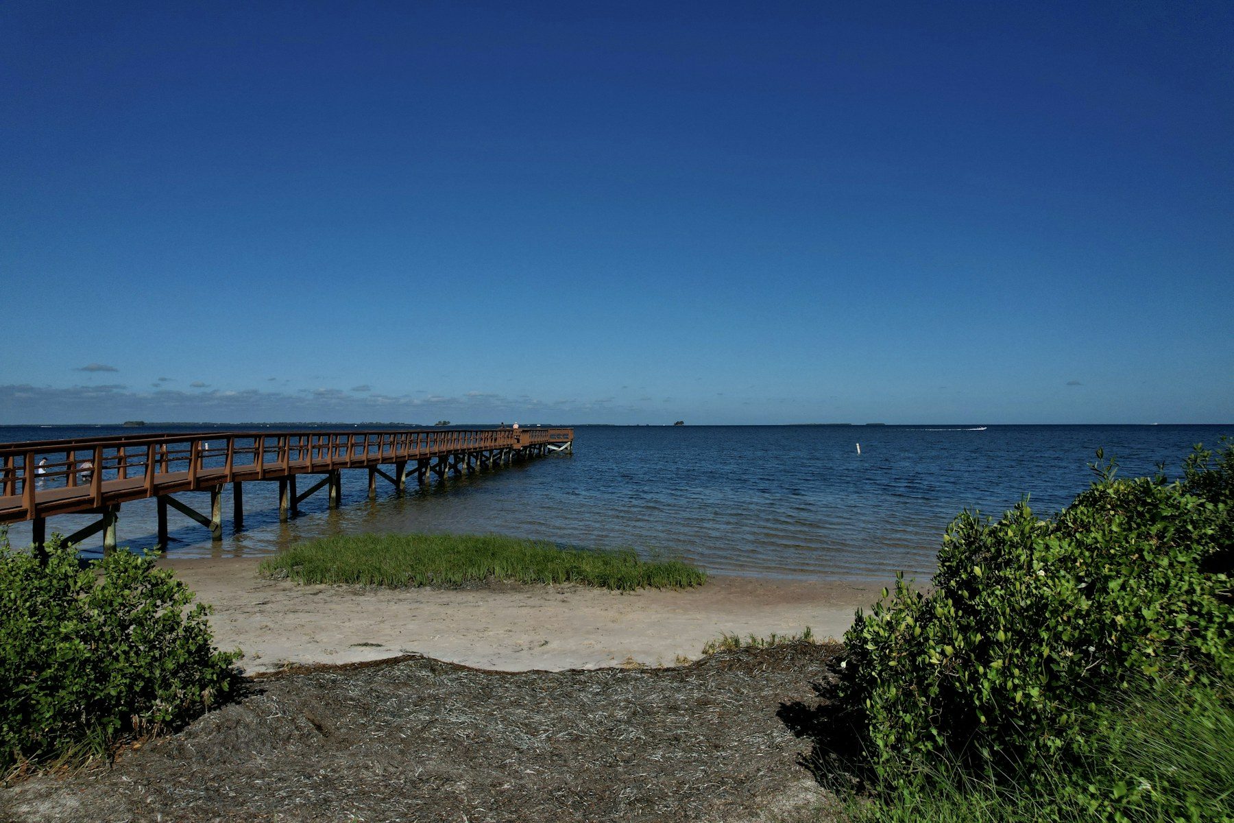 Fishing pier on Tampa Bay in Pinellas County, FL