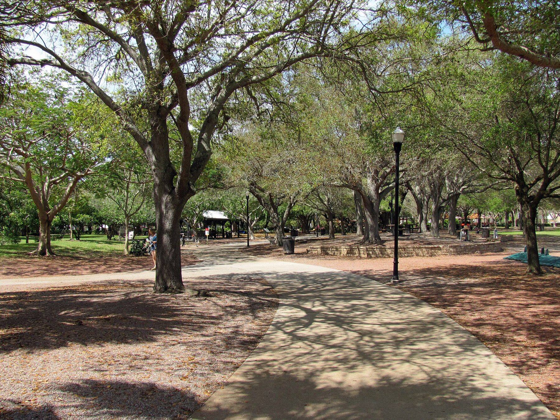 Shaded walking paths in Largo Central Park in Largo, FL